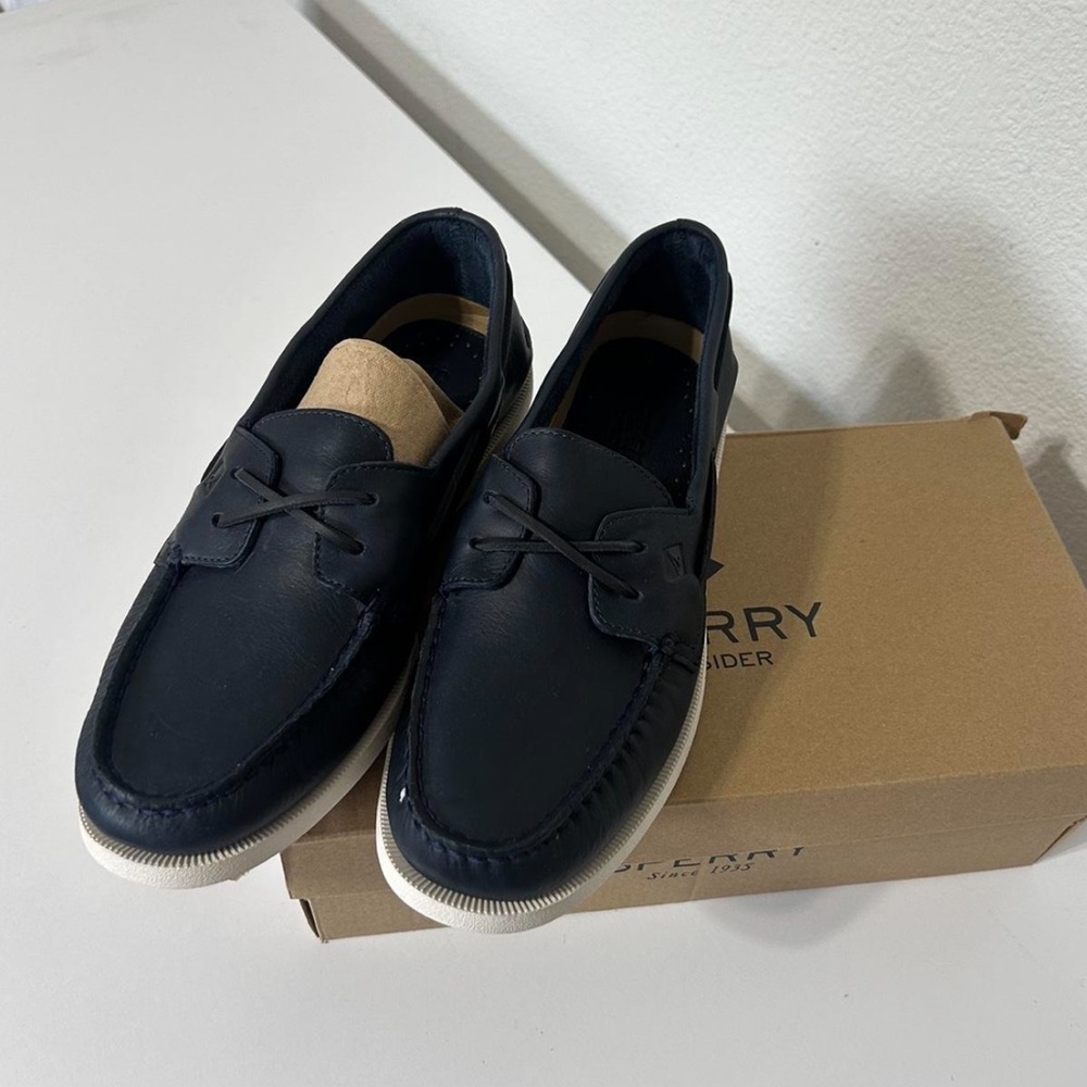 Men’s Sperry Navy Blue Boat Shoes